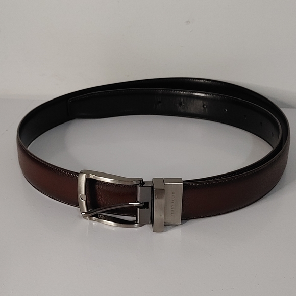 Perry Ellis Belt - Picture 4 of 10